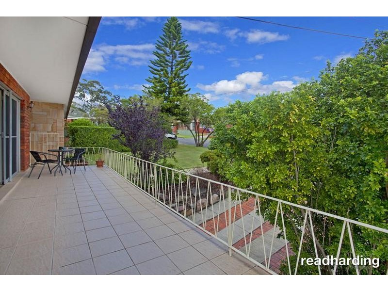 4 Illawong Street, Lugarno NSW 2210