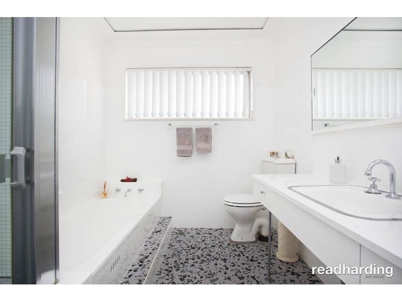 4 Illawong Street, Lugarno NSW 2210