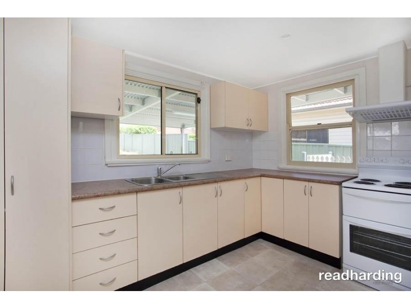 94 Baumans Road, Peakhurst NSW 2210
