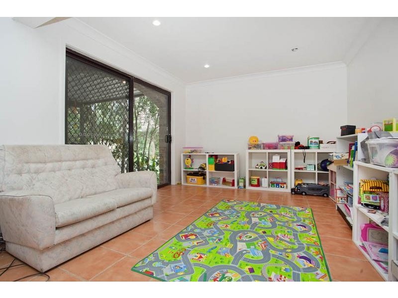 9a Johnstone Street, Peakhurst NSW 2210