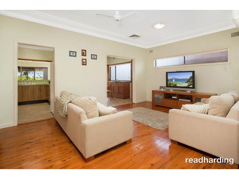 51 Johnstone Street, Peakhurst NSW 2210