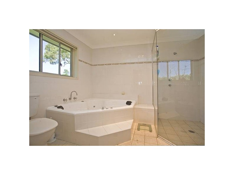 27 Elm Street, Lugarno NSW 2210