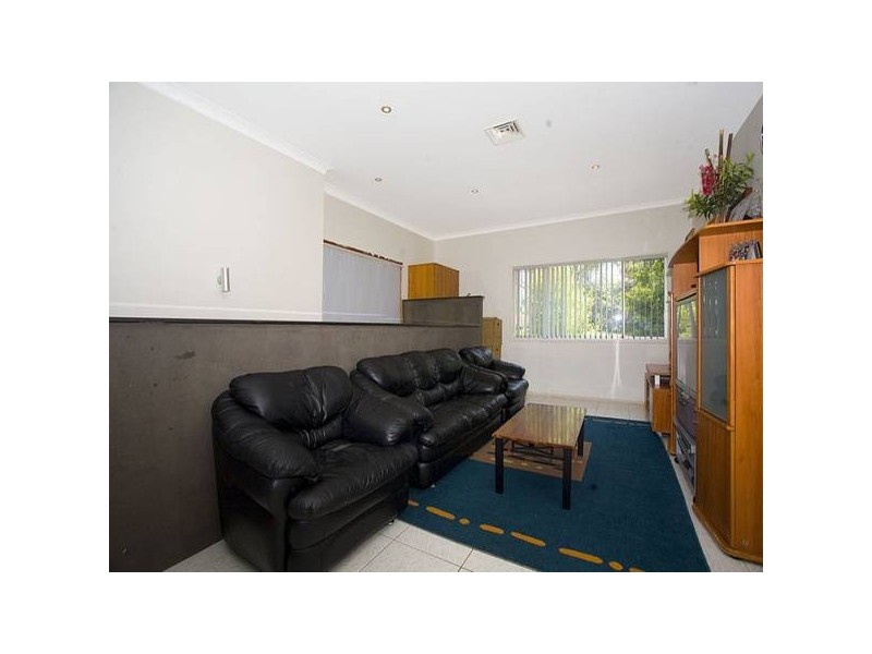 4 Ponderosa Place, Lugarno NSW 2210