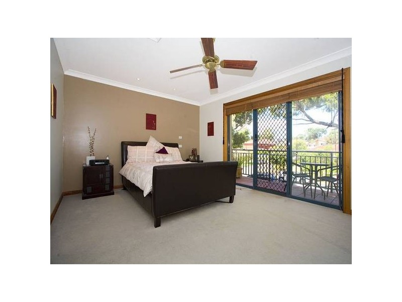 21 Ogilvy Street, Peakhurst NSW 2210