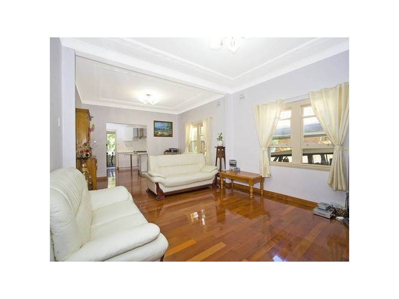 49 Cairns Street, Riverwood NSW 2210