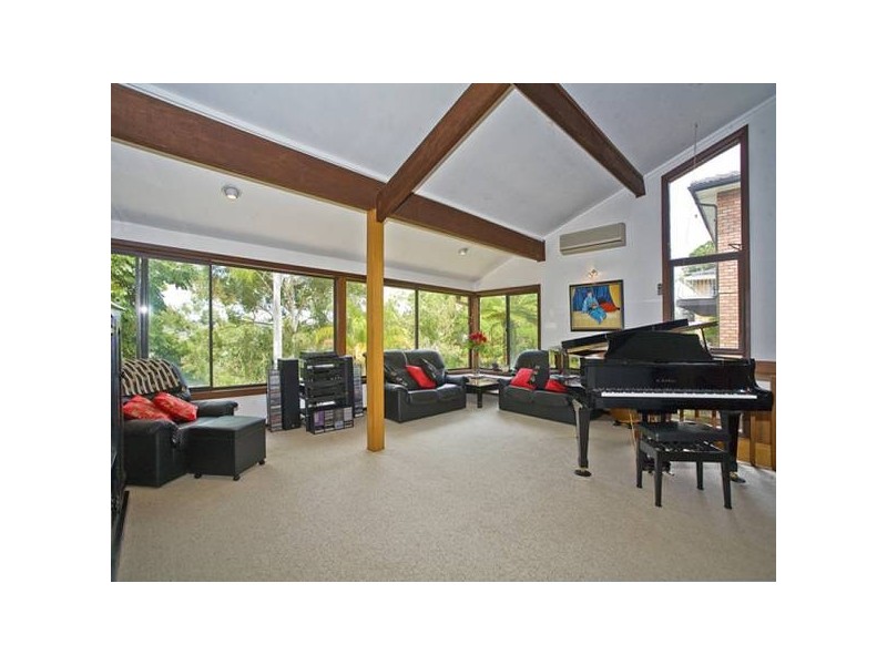 21 Elm Street, Lugarno NSW 2210