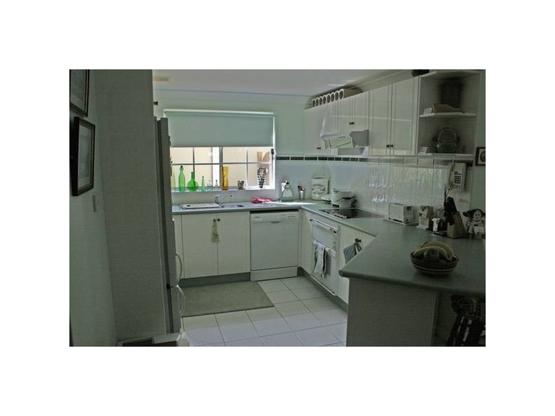 11 Beech Place, Lugarno NSW 2210