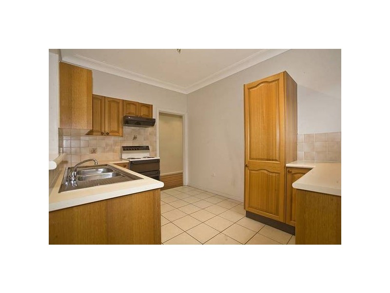 6 Hargraves Street, Punchbowl NSW 2196