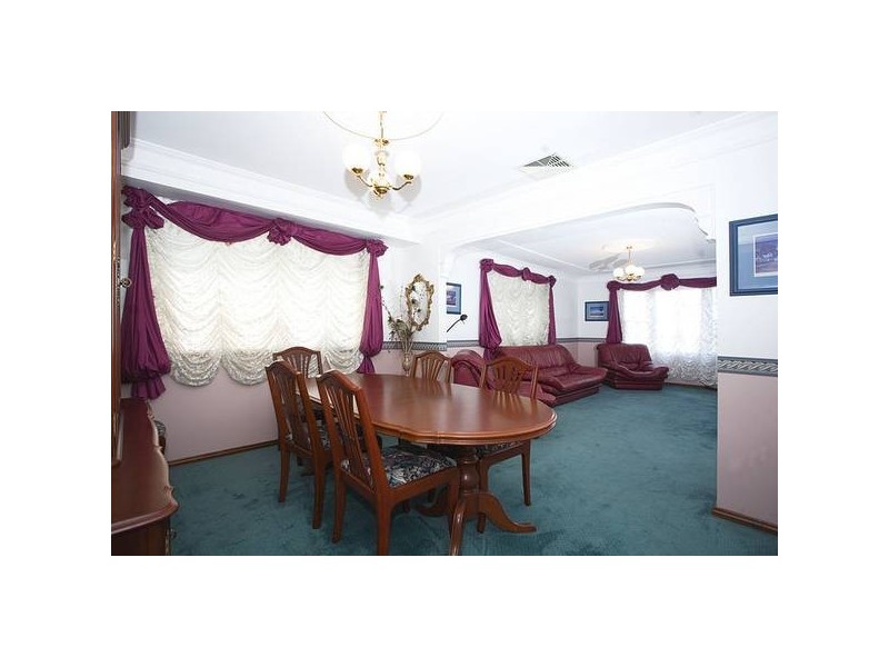 1040 Forest Road, Lugarno NSW 2210