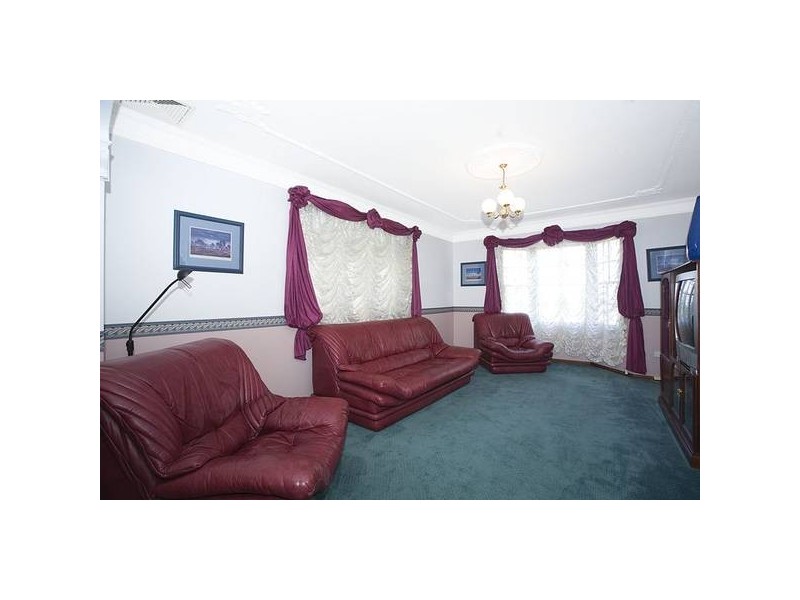 1040 Forest Road, Lugarno NSW 2210