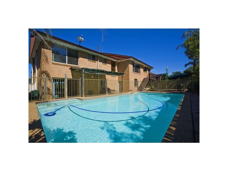 4 Elm Street, Lugarno NSW 2210