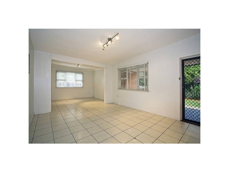 6 Hargraves Street, Punchbowl NSW 2196