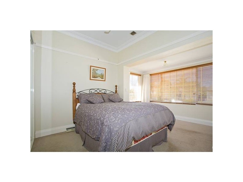 101 Hillcrest Ave, Penshurst NSW 2222