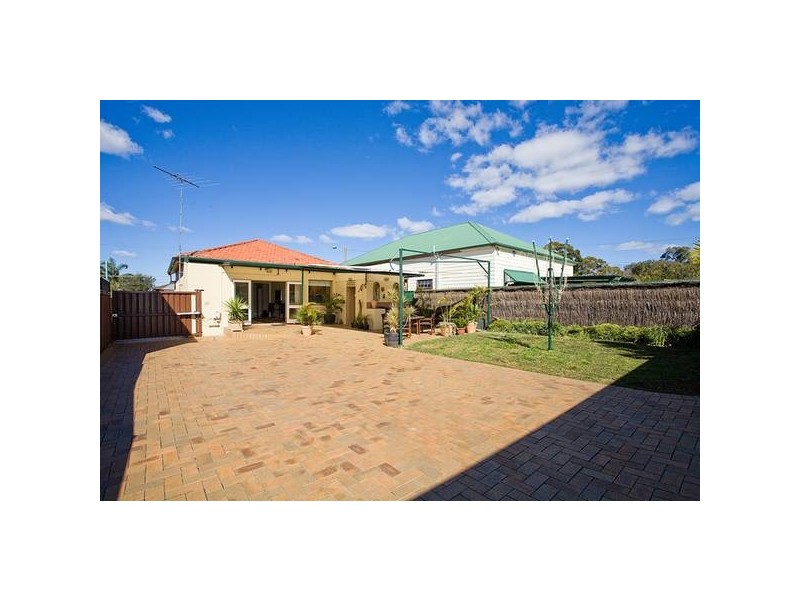 101 Hillcrest Ave, Penshurst NSW 2222