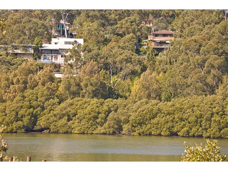 954 Forest Road, Lugarno NSW 2210