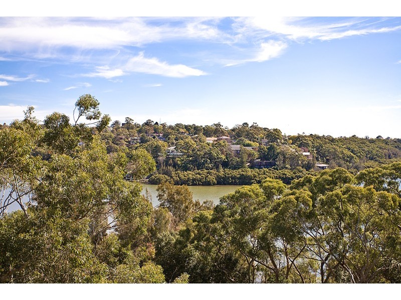 954 Forest Road, Lugarno NSW 2210