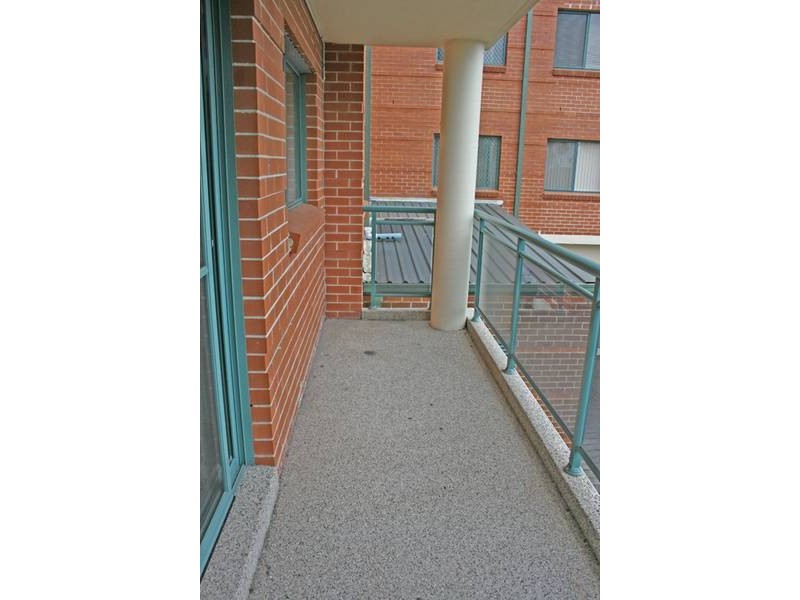 4/32-36 Urunga Pde, Miranda NSW 2228