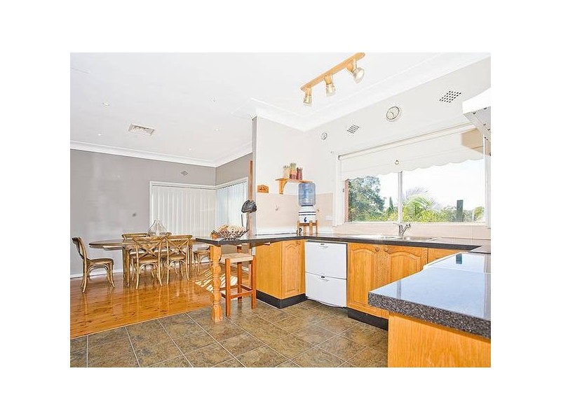 20 Illawong Street, Lugarno NSW 2210