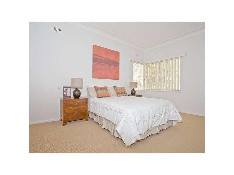 20 Illawong Street, Lugarno NSW 2210