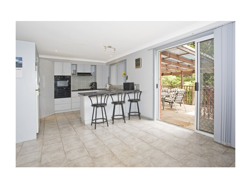 65 Lorraine Street, Peakhurst Heights NSW 2210