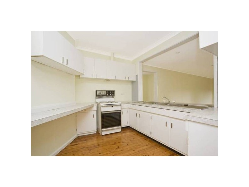 77 Ogilvy Street, Peakhurst NSW 2210