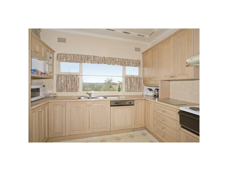 59 Lugarno Pde, Lugarno NSW 2210