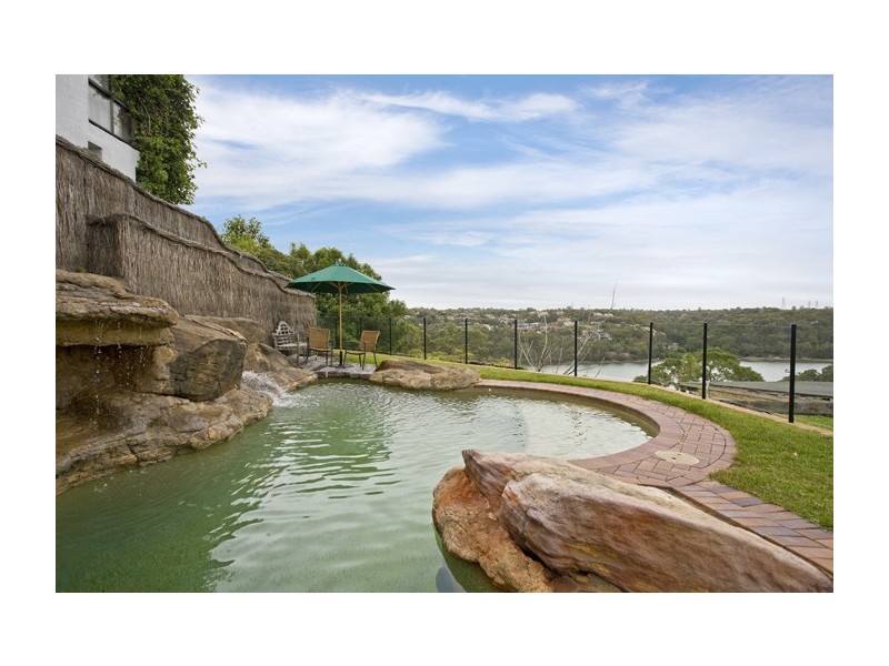 21 Woodlands Ave, Lugarno NSW 2210