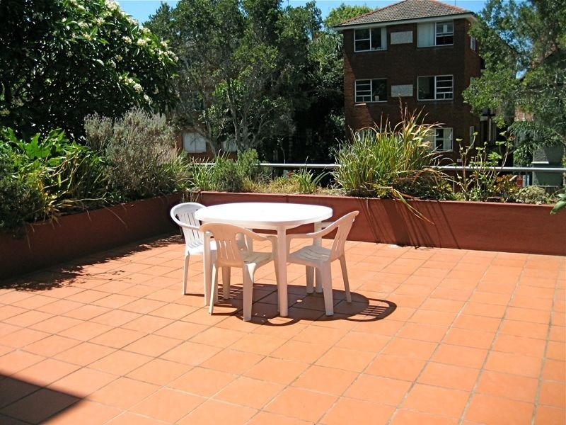 2/26 Lamrock Avenue, Bondi Beach NSW 2026