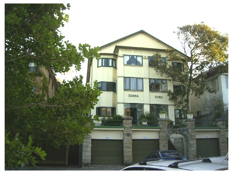 2/42 Lamrock Avenue, Bondi Beach NSW 2026