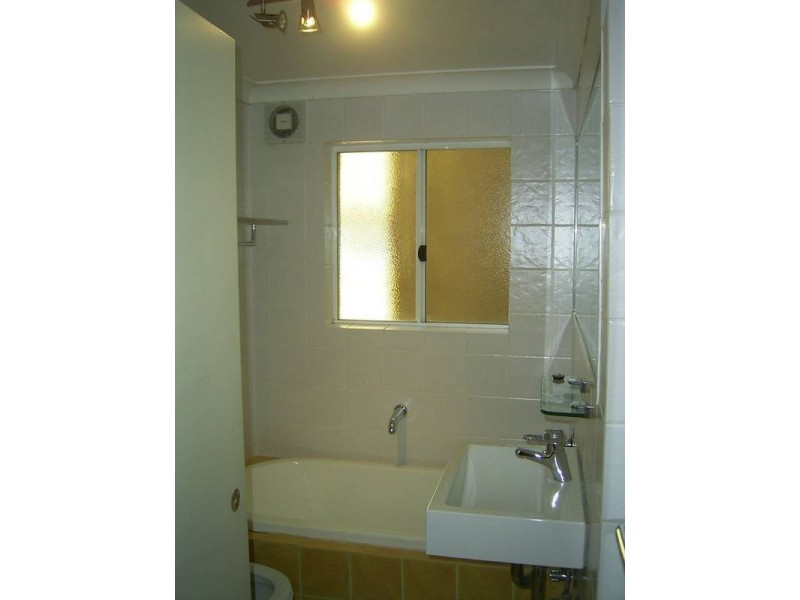 4/142 Curlewis Street, Bondi Beach NSW 2026