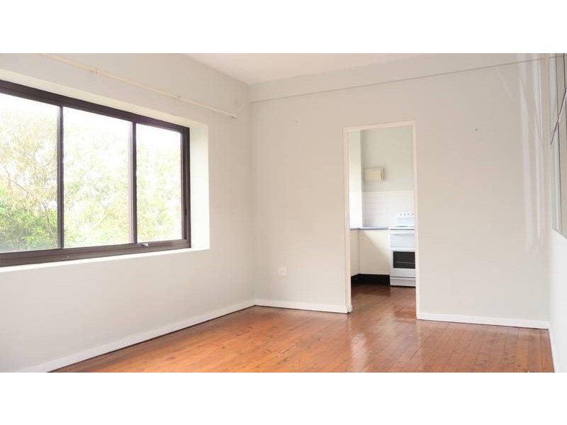 2/44 Military Road, Bondi NSW 2026