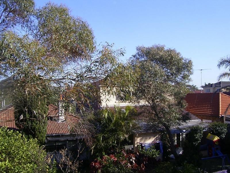 2/57 Glenayr Avenue, Bondi Beach NSW 2026