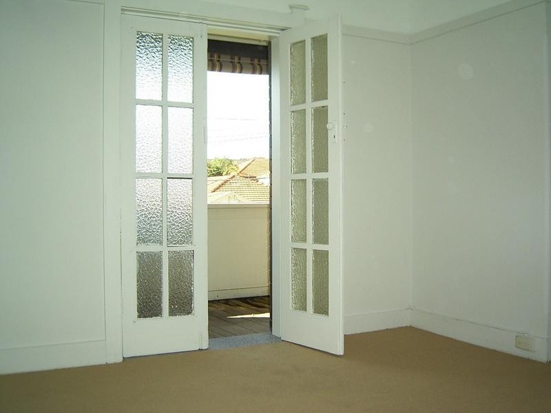 2/57 Glenayr Avenue, Bondi Beach NSW 2026