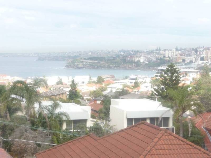 4/32 MILITARY ROAD, North Bondi NSW 2026