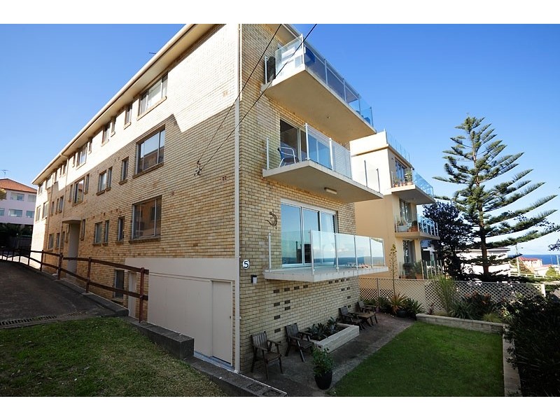 1/5 Carlisle Street, Tamarama NSW 2026