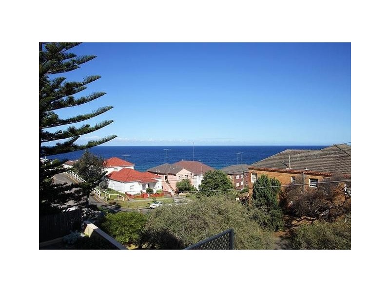 1/5 CARLISLE STREET, Tamarama NSW 2026