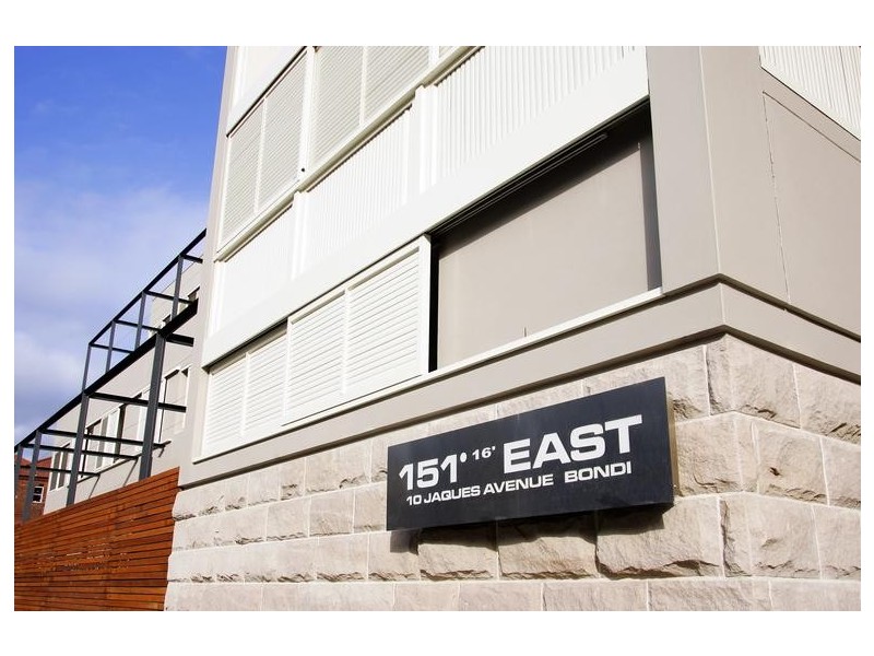 10 JAQUES AVENUE, Bondi Beach NSW 2026