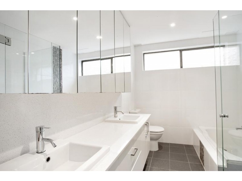 1/697 Old South Head Road, Vaucluse NSW 2030