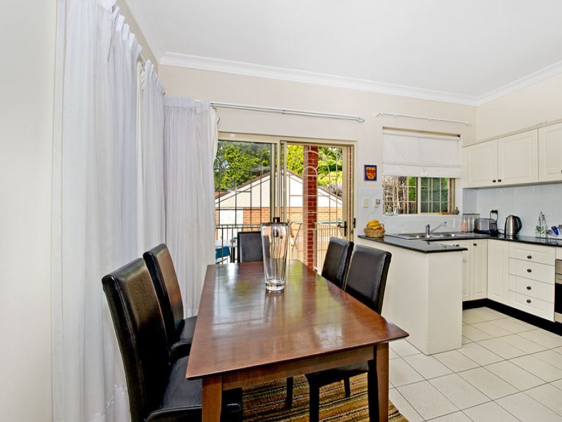 2 ANGLESEA STREET, Bondi NSW 2026