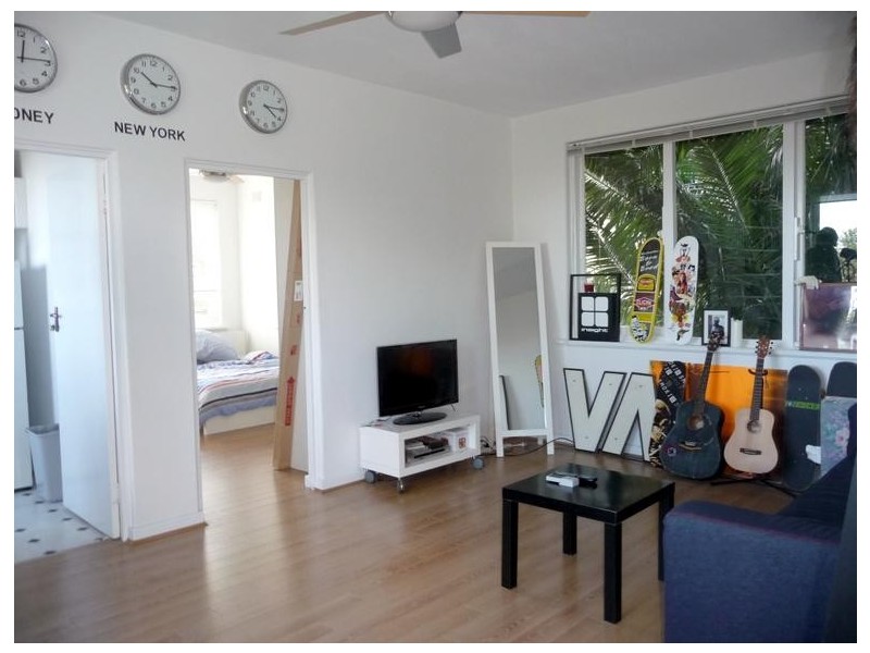 1/36 MILITARY ROAD, North Bondi NSW 2026