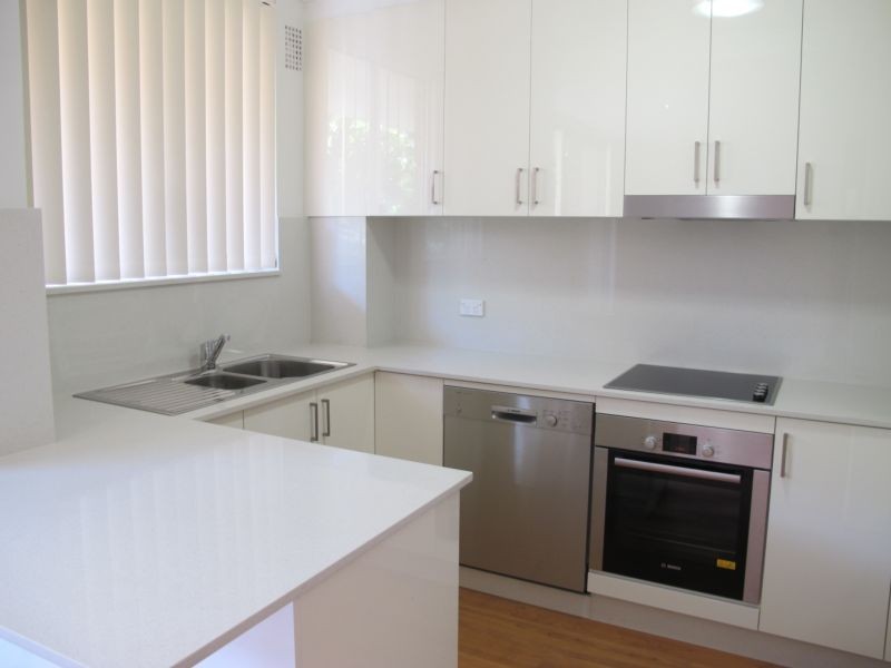 2/33 SIR THOMAS MITCHELL ROAD, Bondi Beach NSW 2026