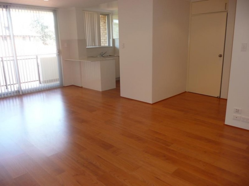 8/33 SIR THOMAS MITCHELL ROAD, Bondi Beach NSW 2026