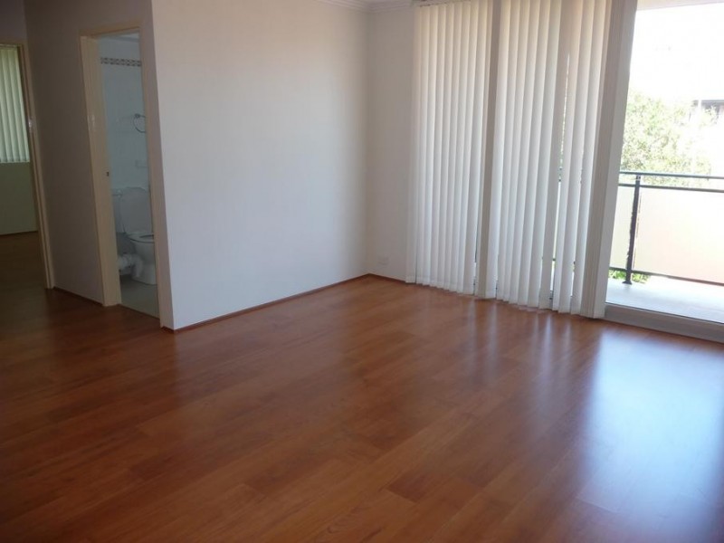 8/33 SIR THOMAS MITCHELL ROAD, Bondi Beach NSW 2026