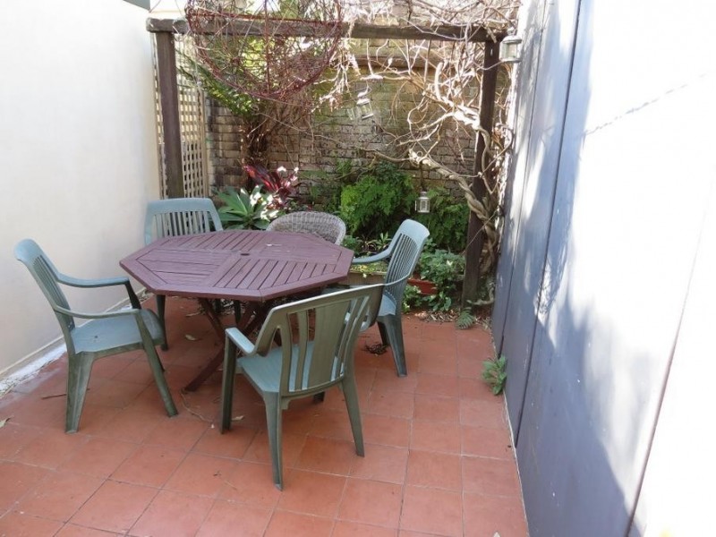 12 BENNETT STREET, Surry Hills NSW 2010