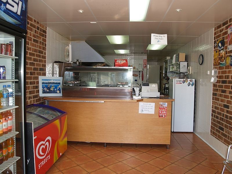 2/1 Parkes Crescent, Callala Beach NSW 2540