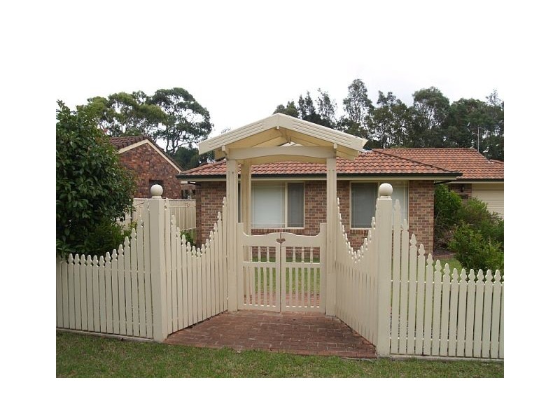 33 Morton Street, Callala Bay NSW 2540
