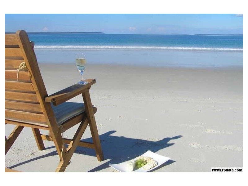 61 Griffin Street, Callala Beach NSW 2540
