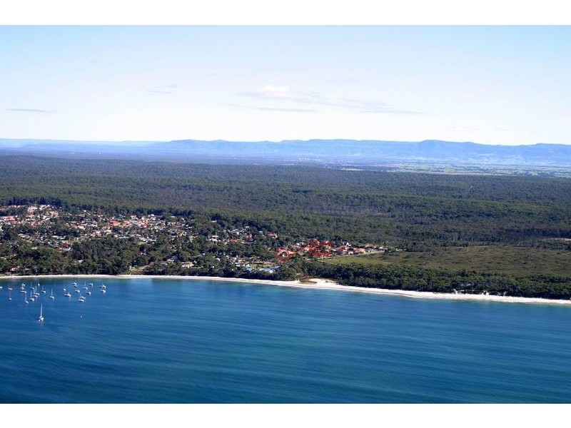 11 Superb Crescent, Callala Bay NSW 2540