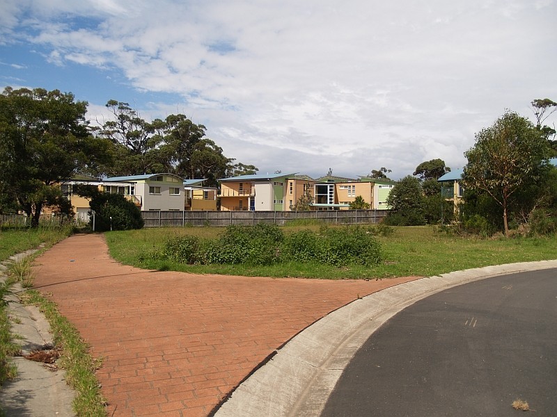 11 Superb Crescent, Callala Bay NSW 2540