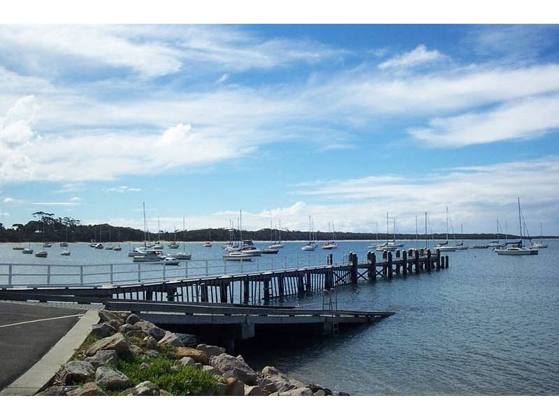 11 Superb Crescent, Callala Bay NSW 2540